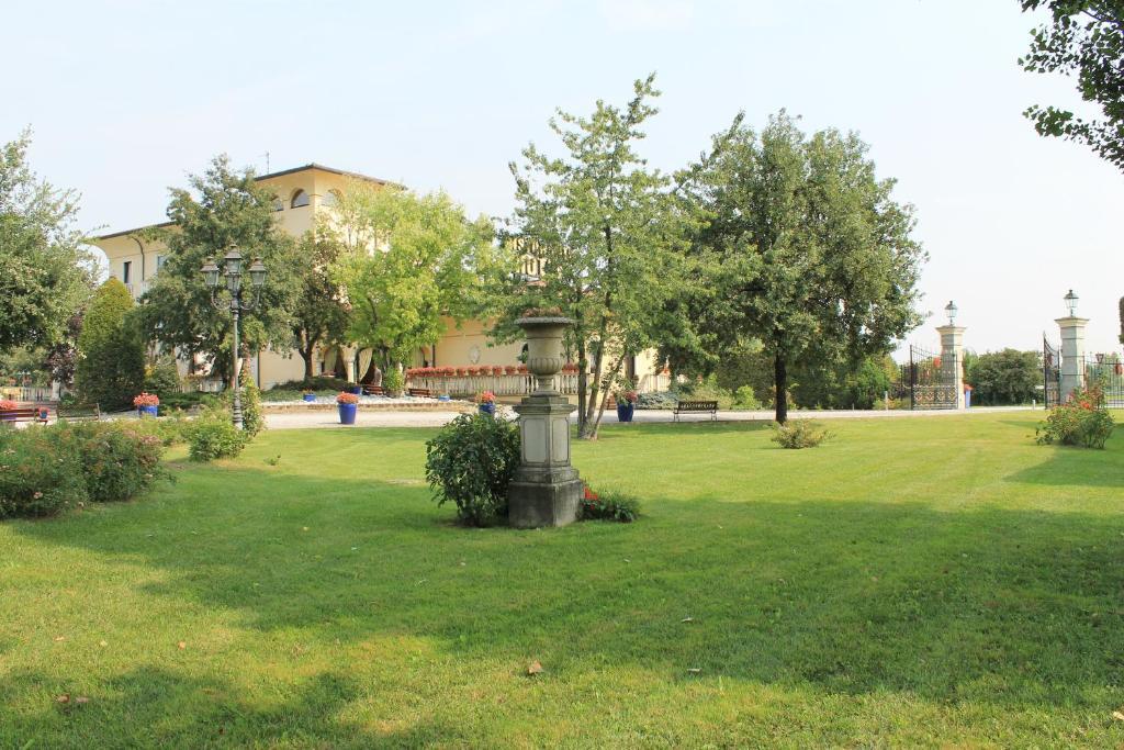 Villa Belvedere 1849 Misano di Gera d'Adda Ngoại thất bức ảnh
